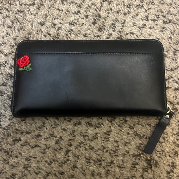 Kate Spade Vintage Black Leather Continental Wallet w/ Embroidered Rose - Picture 2 of 8